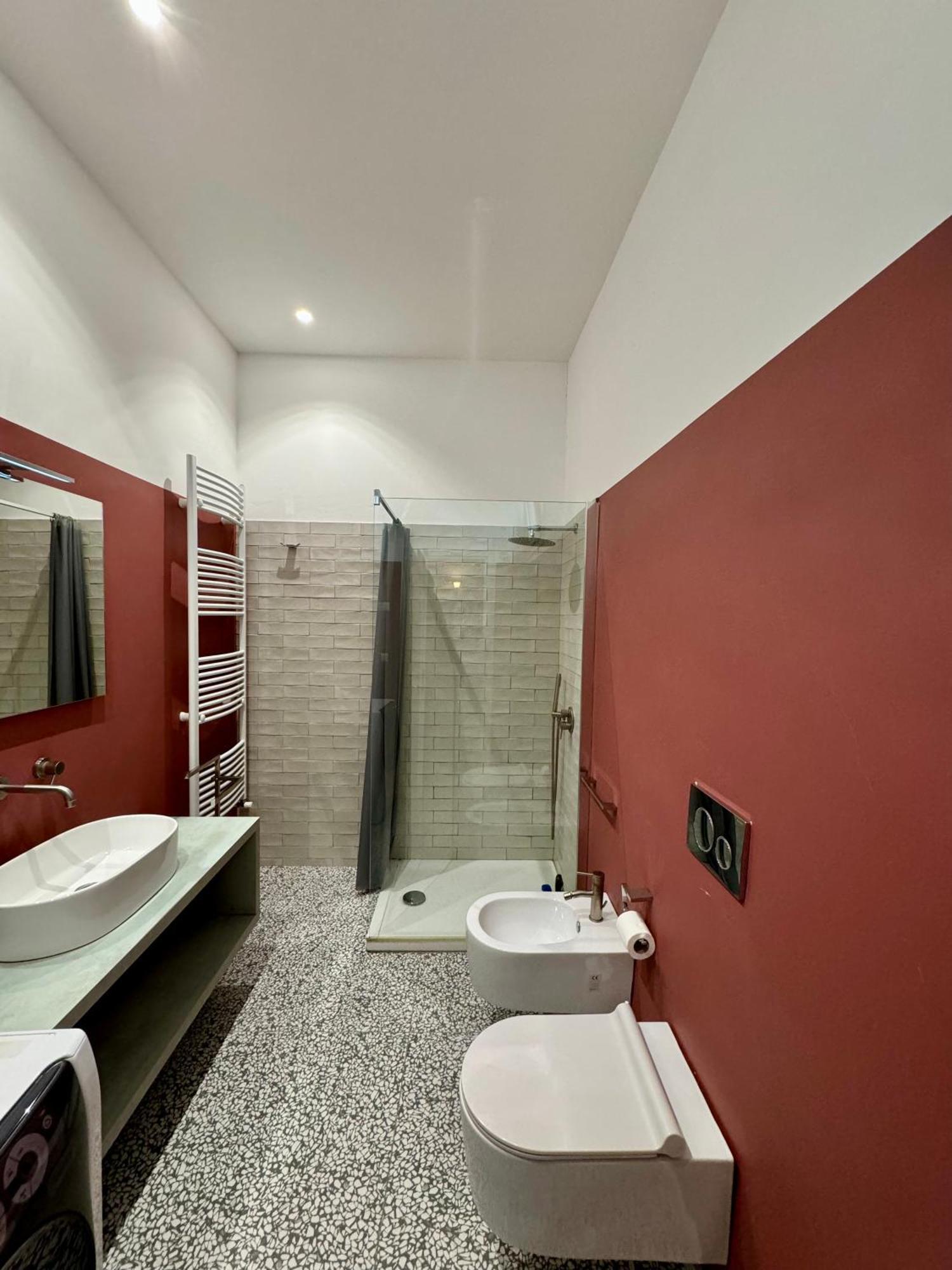 4 Balconi Rooms Paladini B&B E Appartamenti Lecce Exterior photo